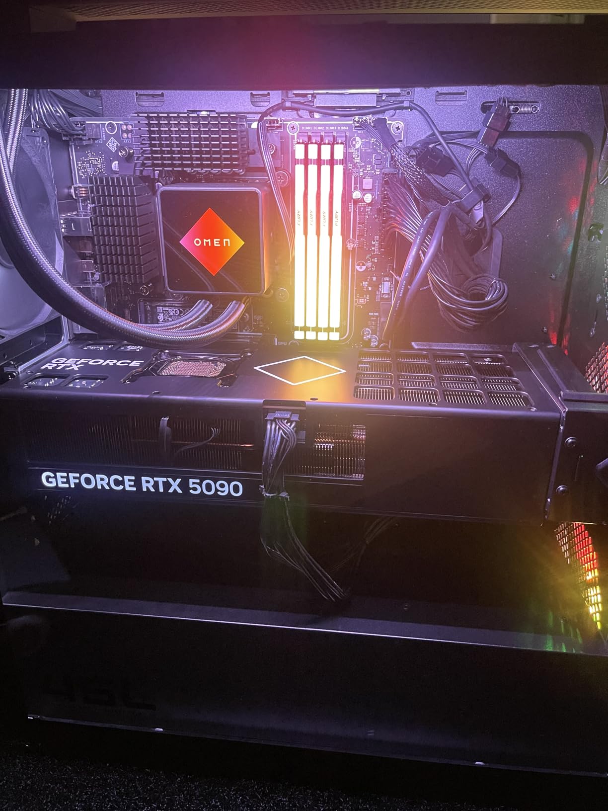 HP OMEN 45L Gaming Desktop, Intel Core Ultra 9 285K, 64 GB RAM, 2 TB SSD, NVIDIA GeForce RTX 5090, Windows 11 Pro, Microsoft Copilot, Tempered Glass, GT22-3090 (2025) customer photo 1