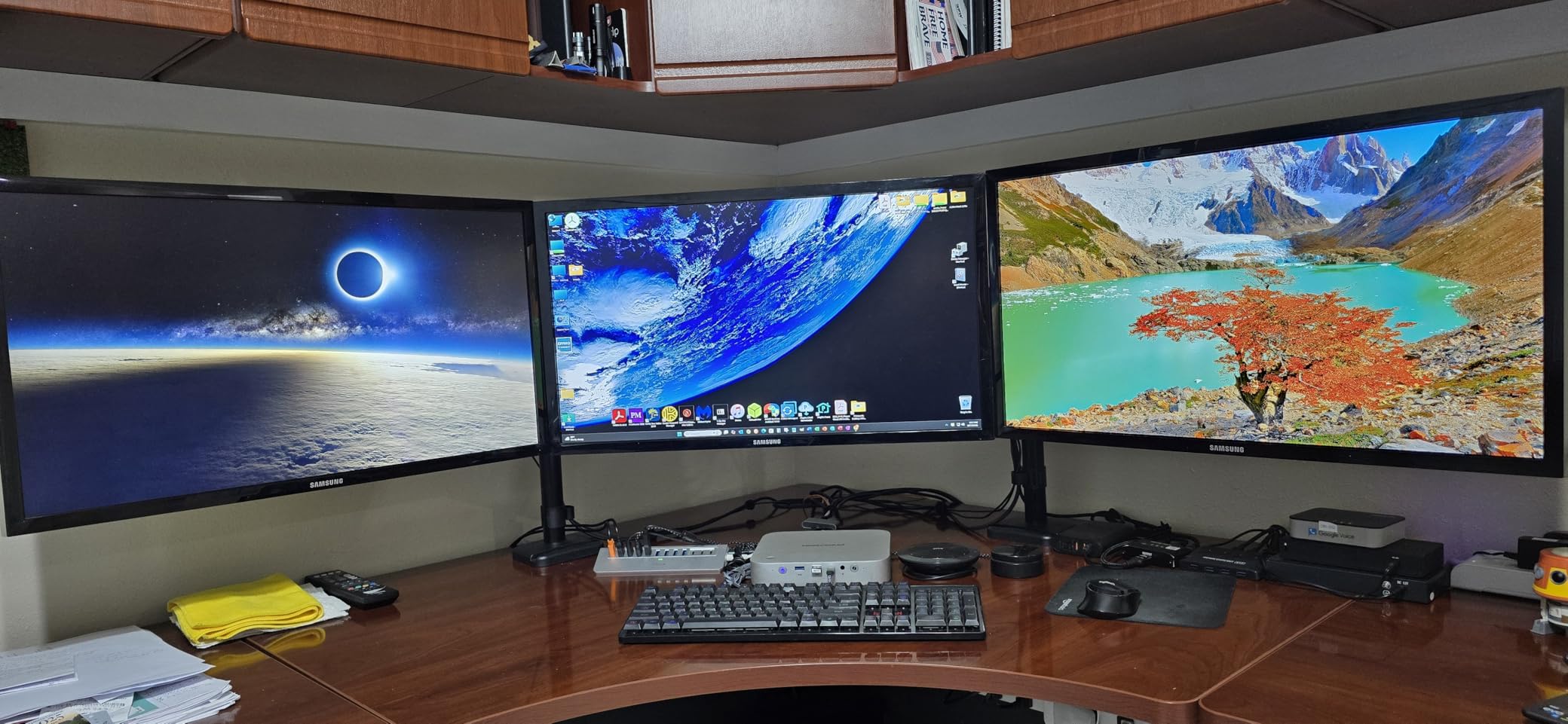 MINISFORUM M1 Pro Mini PC Core Ultra 5 Processor 125H(14C/18T) Barebone Without Storage/OS Desktop Computer, HDMI|DP|2xUSB4 Video Output, Oculink Port, 2.5G RJ45 /WiFi7/BT5.4, Arc Graphics Micro PC customer photo 1