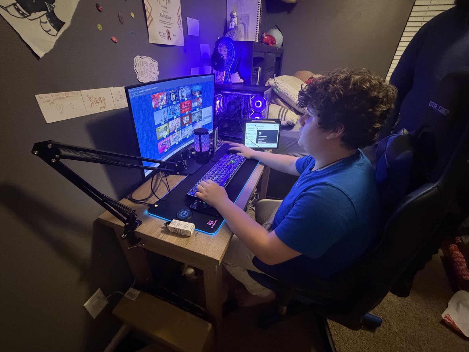 Gaming PC Desktop Computer, Ryzen 7 5700X,RTX 5060,32GB DDR4 RAM and 1TB M.2 NVMe SSD, 240 Liquid Cooler, ARGB Fans,Game Design Office customer photo 2