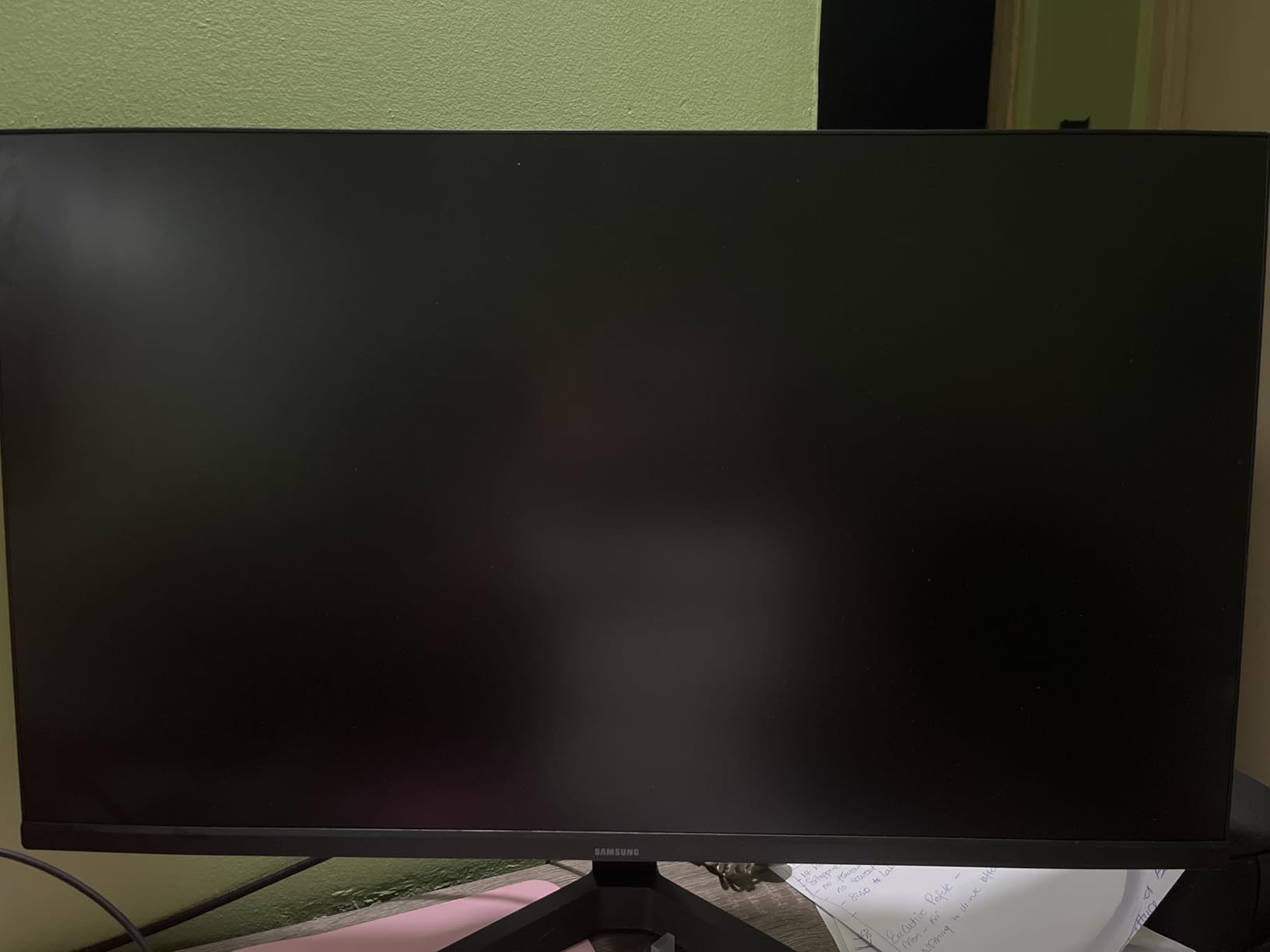 SAMSUNG 27 Odyssey G5 G53F QHD Resolution Gaming Monitor, HDR10, 200Hz Refresh Rate, IPS Panel, AMD FreeSync Premium, Black Equalizer, Auto Source Switch, LS27FG532ENXZA customer photo 2