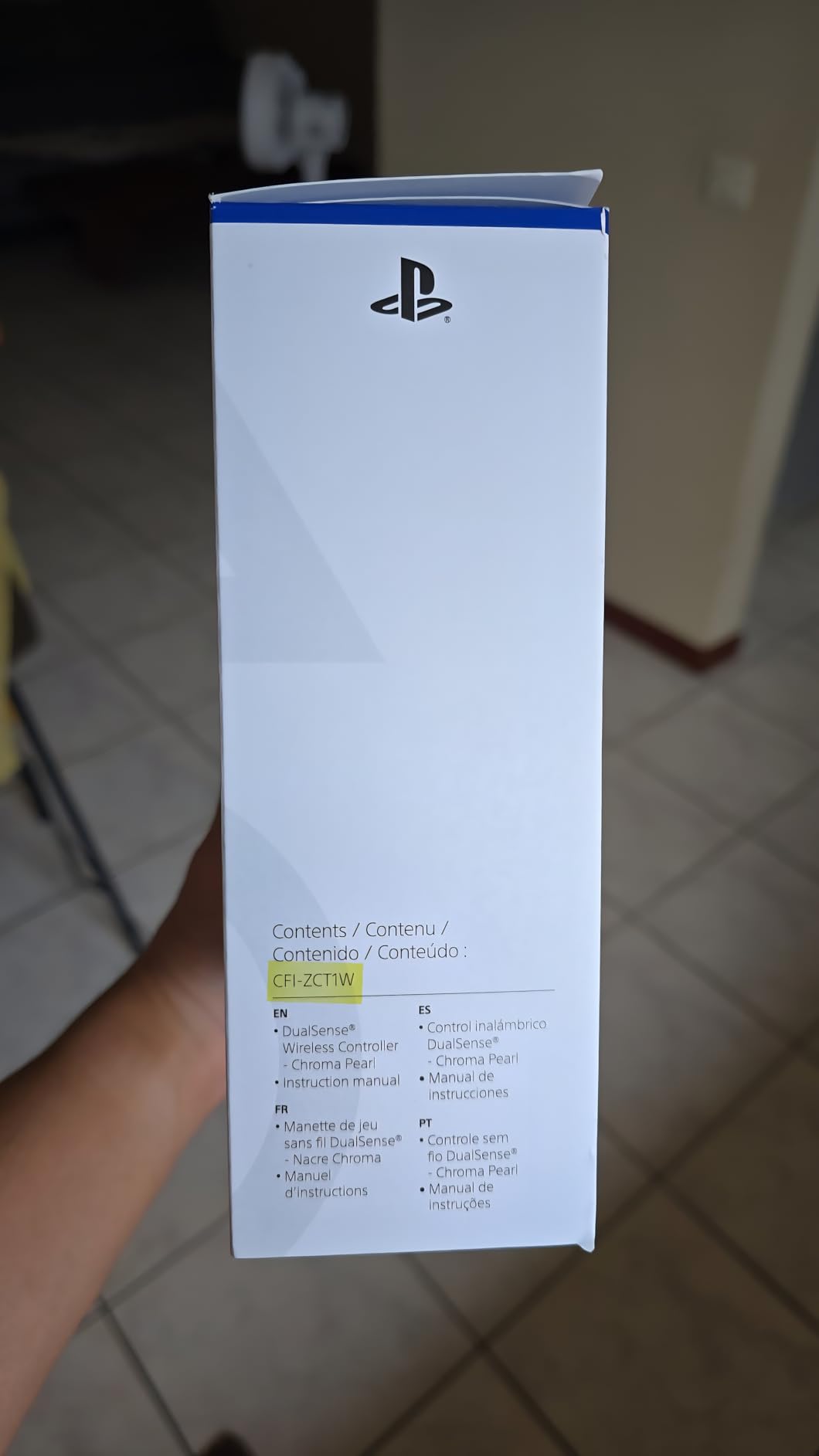 PlayStation DualSense Wireless Controller - Cosmic Red customer photo 2