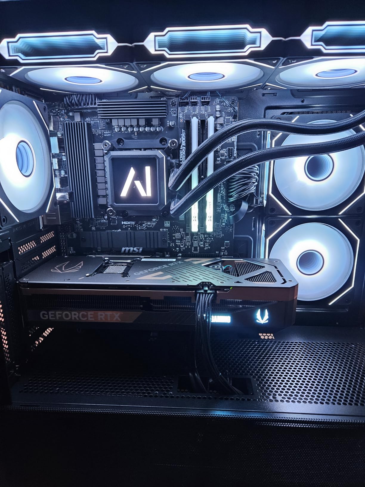 Ultra 50 V3 - RTX 5080 16GB GDDR7 | Ryzen 7 9800X3D 4.7 GHz (5.2 GHz Turbo Boost) | 32GB DDR5 6000MHz | 2TB Gen4 SSD | 850W Gold PSU | ARGB Fans | Wi-Fi + BT | Win 11 customer photo 1