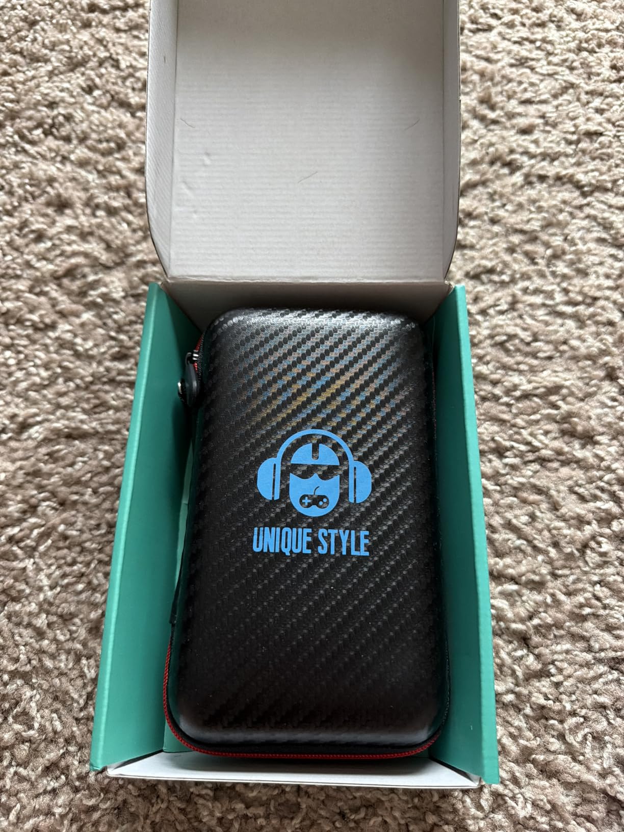 R36MAX Retro Handheld Game Console, 4.0 Inch 720x720 IPS Screen, 64GB Built-in 18,000+ Classic Game, Portable Hand Held Open Source Linux System, 4000mAh Battery Retro Gaming Console(Black 64GB) customer photo 2