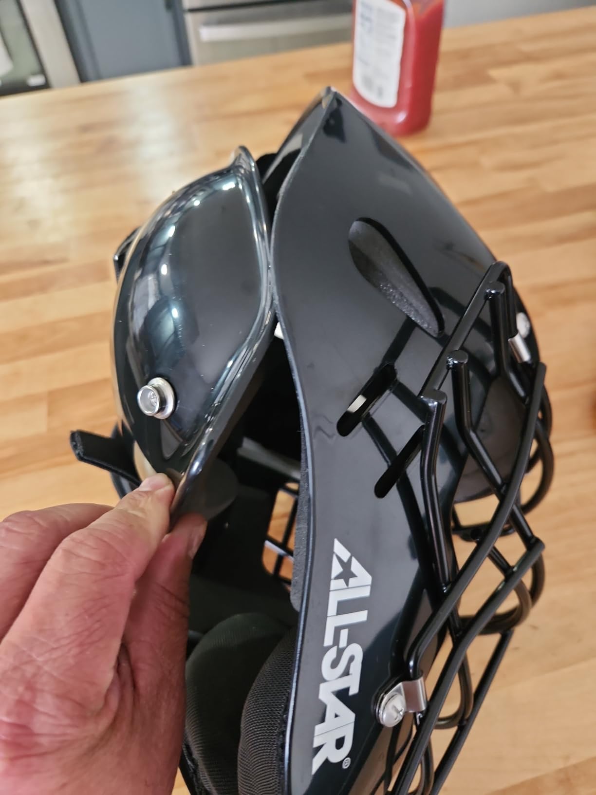 All-Star Player's Series Catching Helmet/Youth customer photo 1