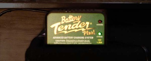 Battery Tender Plus 12V 1.25 AMP Car & Motorcycle Battery Charger and Maintainer, Float Charge for Automotive, and ATVs - Smarter Than a Trickle Charger customer photo 2