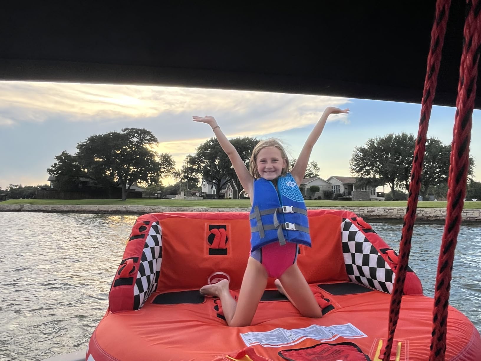 Airhead Mable Towable Tube for Boating, 1-4 Rider Inflatable Boat Tube for Water Tubing, Heavy Duty Full Nylon Cover, EVA Foam Pads, Dual Tow Point, Patented Speed Safety Valve customer photo 2