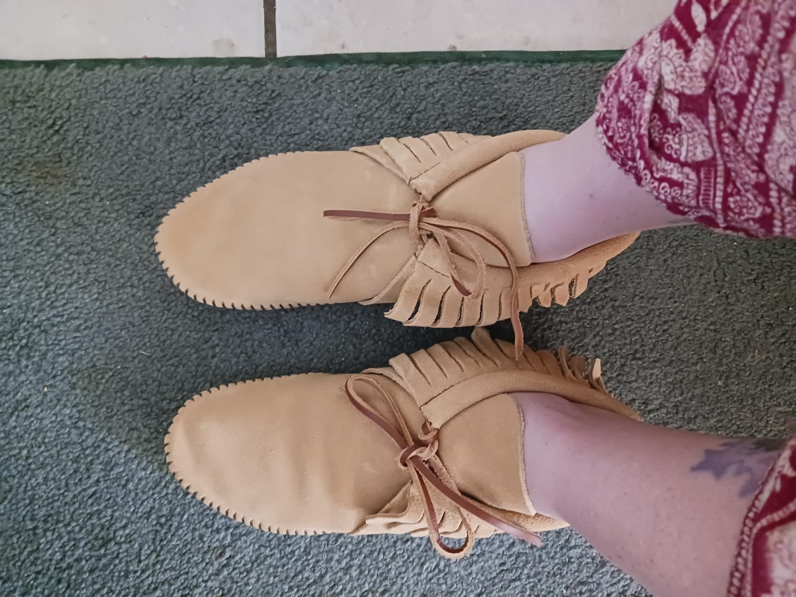 Minnetonka Women's Classic Fringe Boot customer photo 2