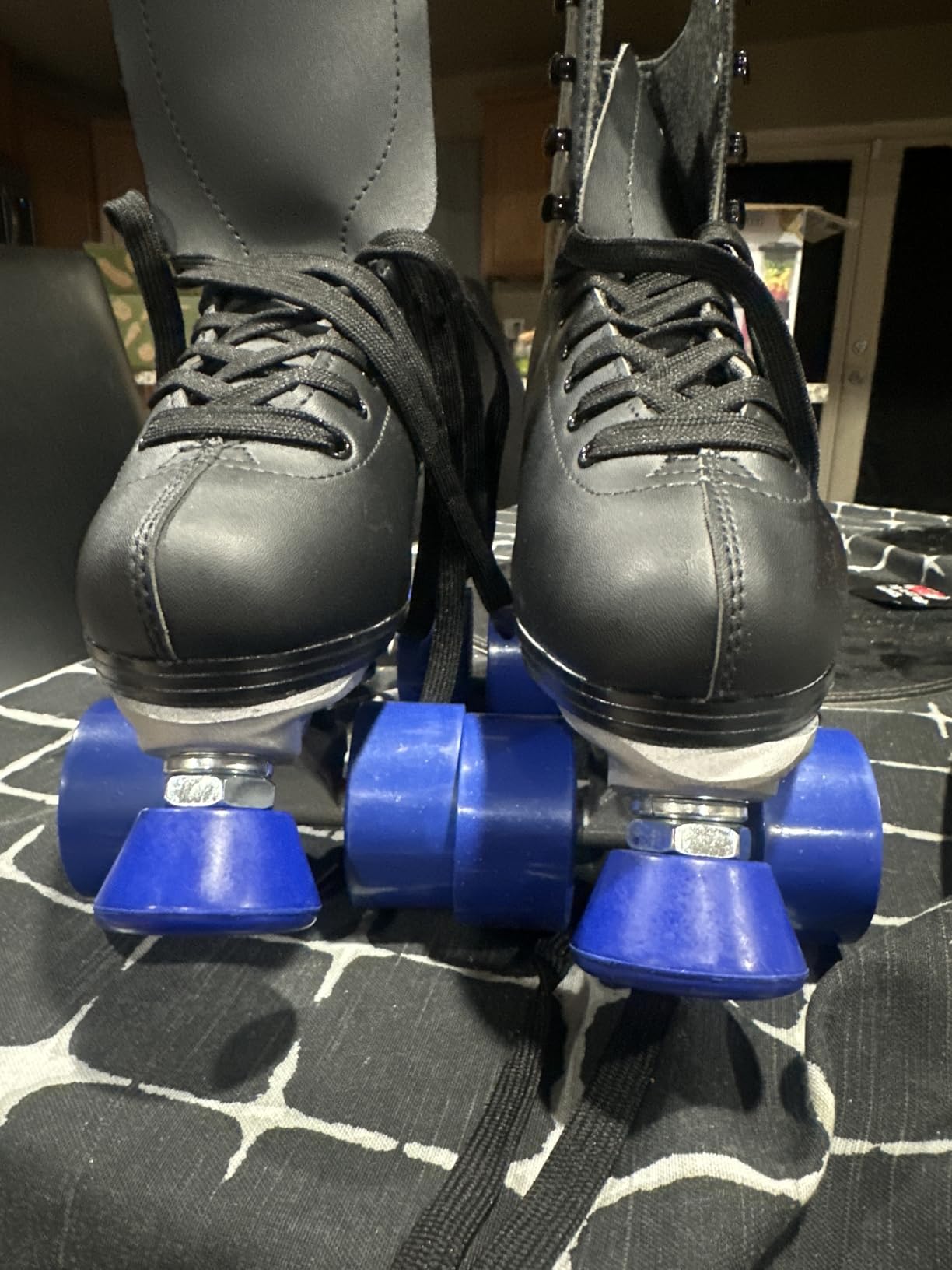 Classic Quad Roller Skates for Women & Men - Durable & Top Performance, Adjustable High-Top Boots for Safe Indoor/Outdoor Roller Derby-60mm PU Wheels & Semi-Precision Bearings customer photo 1