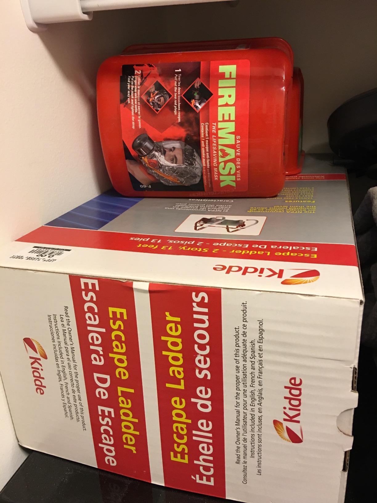 Kidde Fire Escape Ladder, 3-Story Rope Ladder, Extends to 25-Feet, Anti-Slip Rungs customer photo 1