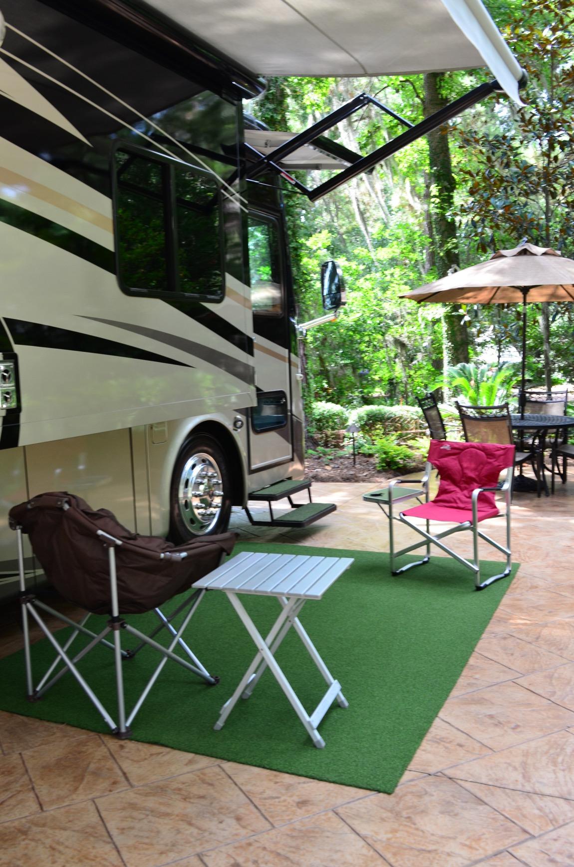 Xtend & Climb 770P Telescopic Ladder (12.5 FT - 225 LBS) | Home Series customer photo 2