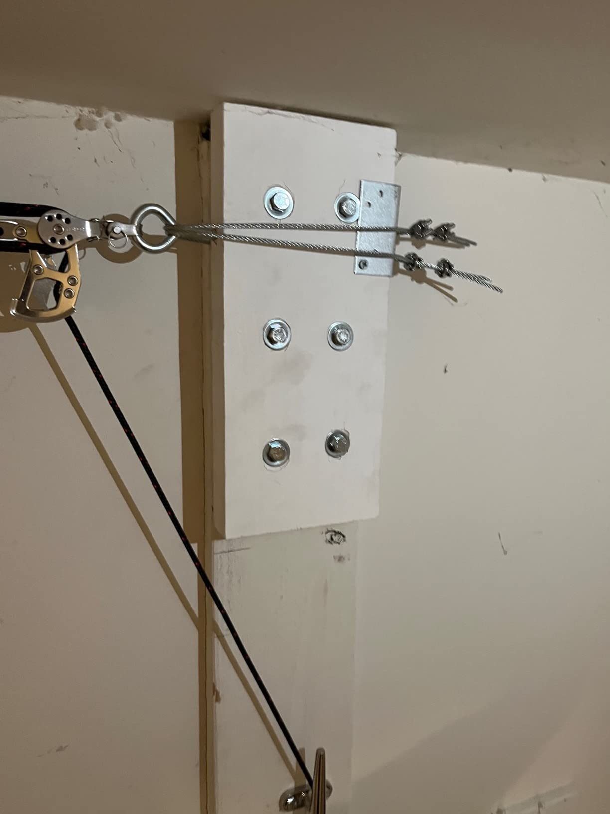 HARKEN HoisterTruck Cap Overhead Garage Storage Hoist, Self-Leveling, Safe Anti-Drop System, Easy One-Person Operation, Smart Garage Organization - 7806 customer photo 1
