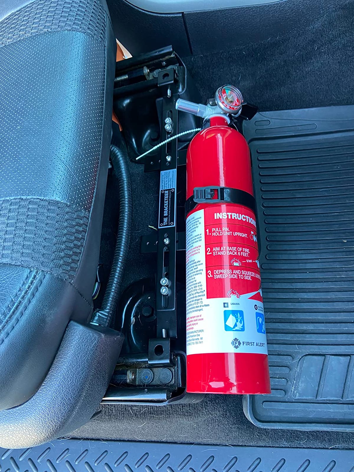 First Alert Fire Extinguisher, Standard Garage Use | GARAGE10 UL RATED 10-B:C, Red 1-Pack customer photo 1