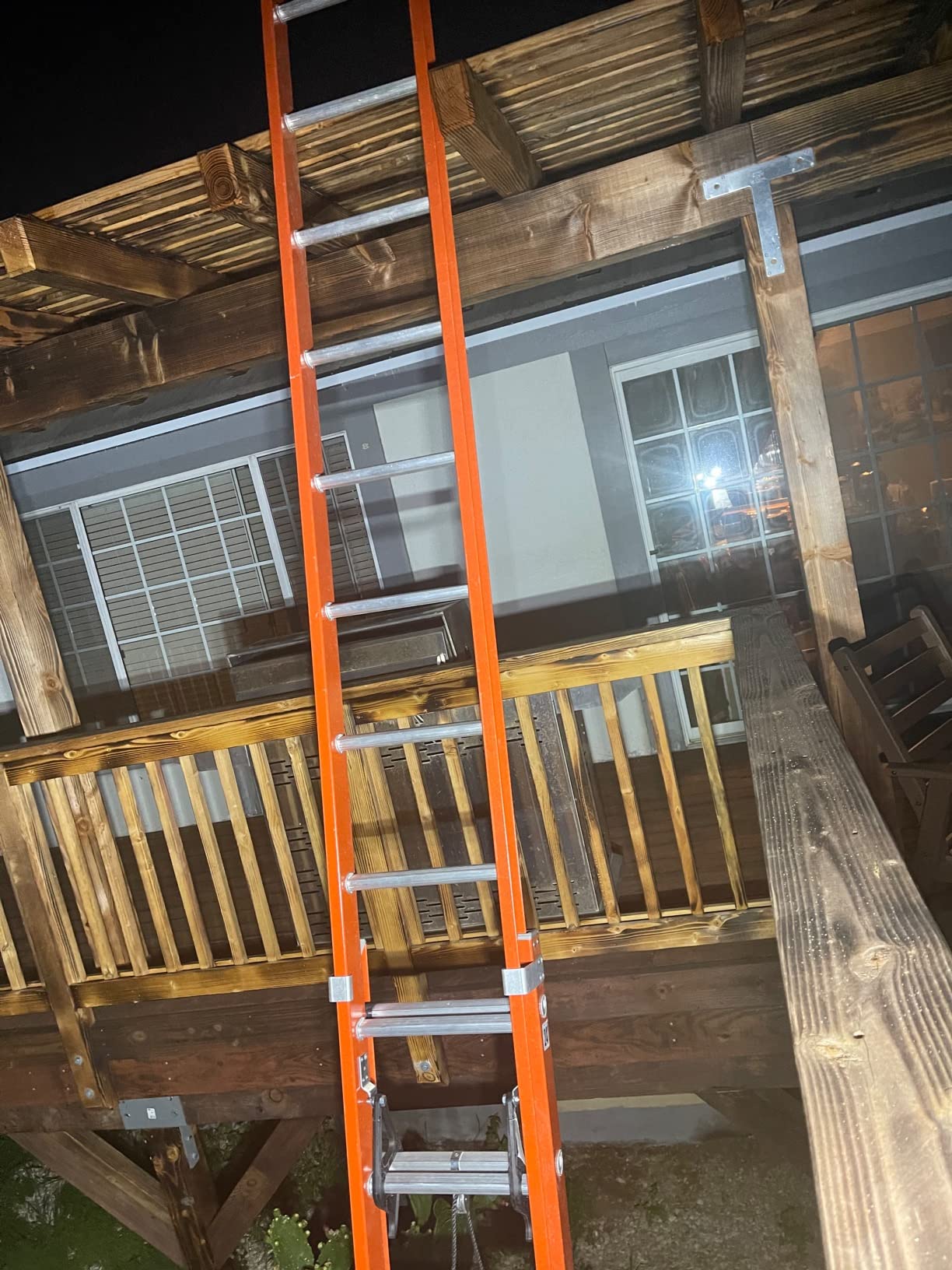 Louisville Ladder 16-foot Fiberglass Extension Ladder, 300-Pound Load Capacity, Type IA, FE3216 customer photo 1