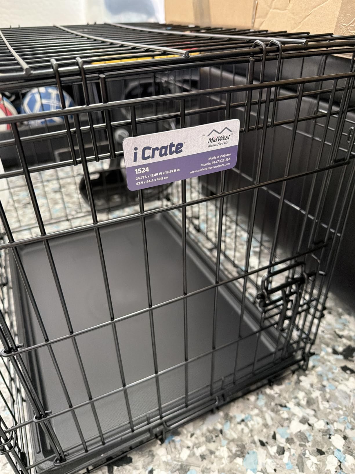 Midwest 24-Inch Single Door iCrate, for Small Breeds, 12-20 lbs customer photo 1