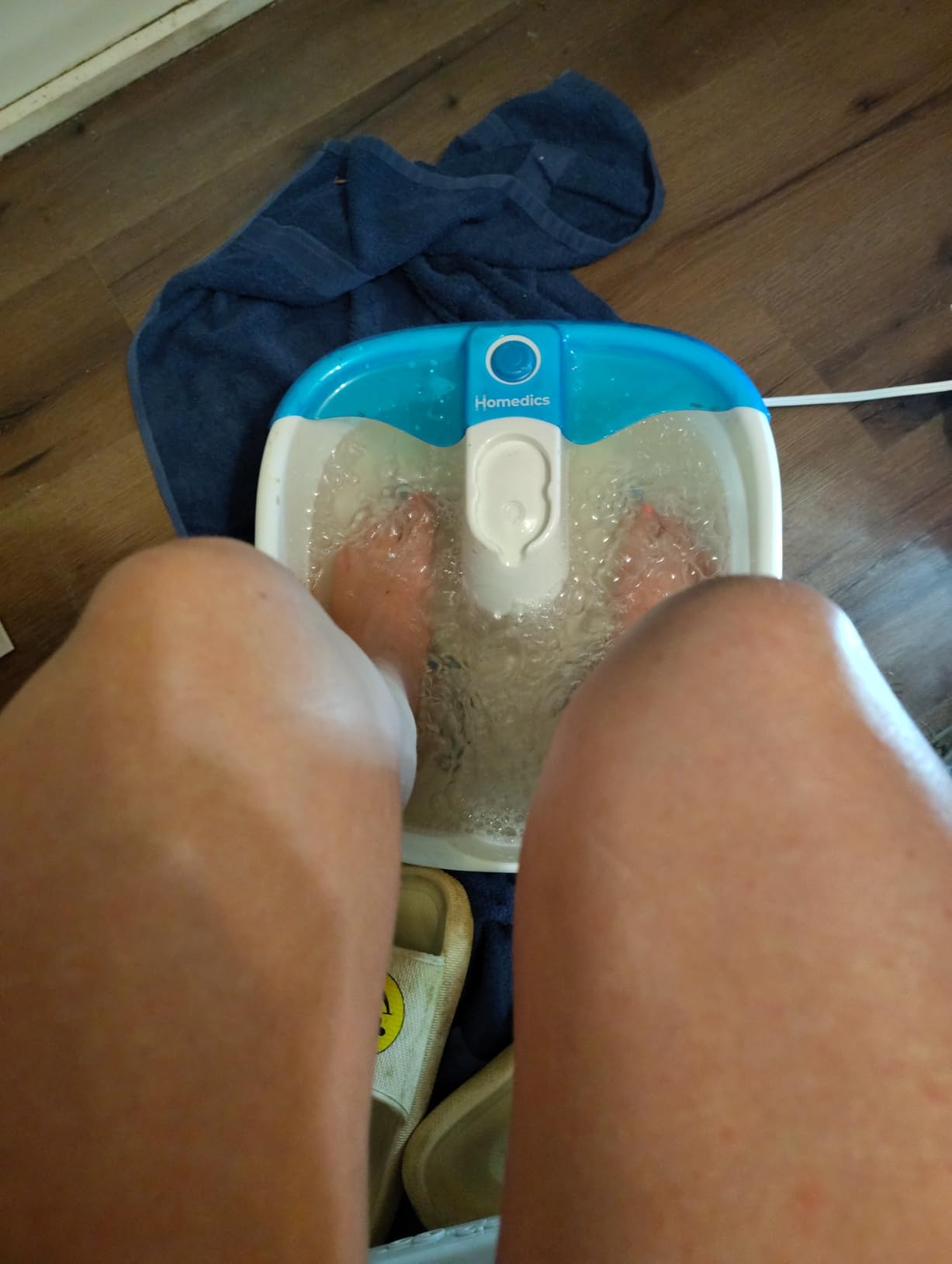 Homedics Bubble Mate Foot Spa, Toe Touch Controlled Foot Bath with Invigorating Bubbles and Splash Proof, Raised Massage Nodes and Removable Pumice Stone customer photo 1