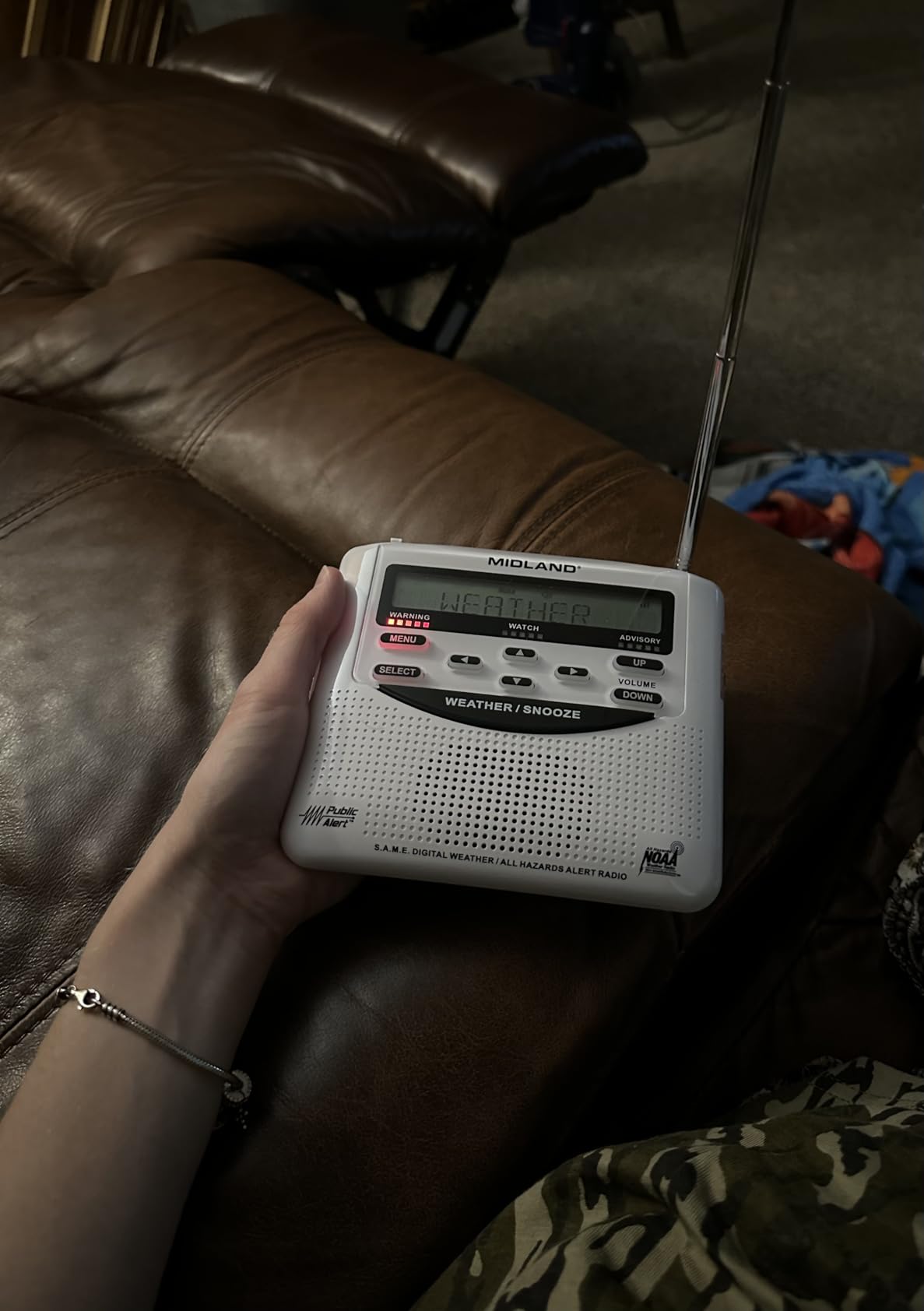 Midland - WR120B - NOAA Emergency Weather Alert Radio | Localized Programming, Trilingual Display, 60+ Emergency Alerts, Alarm, Selectable Alert Tone customer photo 2