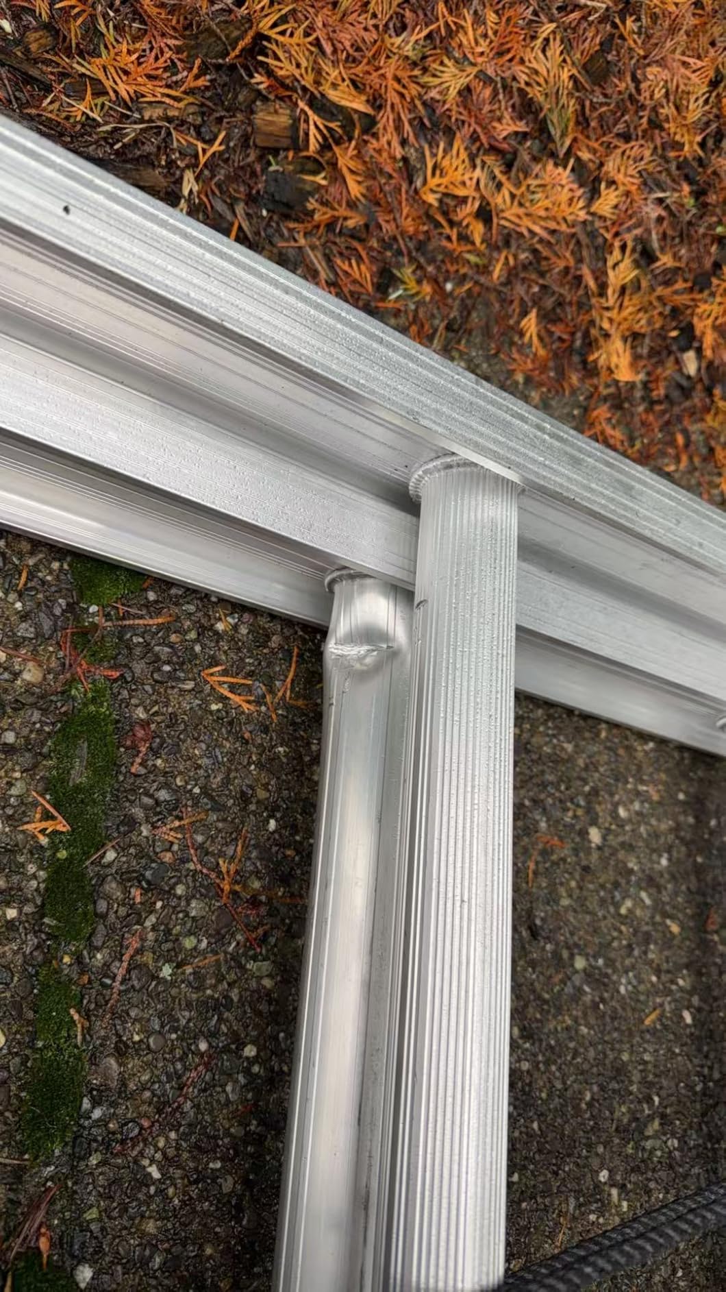 Louisville Ladder 24-foot Aluminium Extension Ladder, 300-Pound Load Capacity, Type IA, AE2224 customer photo 1