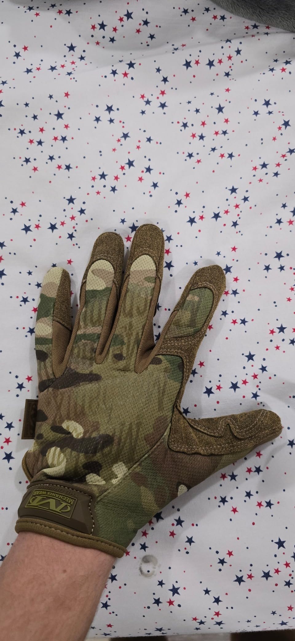 Mechanix Wear Original Coyote Tactical Gloves, Large | Secure Fit & Flexible Grip for Multi-Purpose Use, Durable Touchscreen Safety Gloves customer photo 1