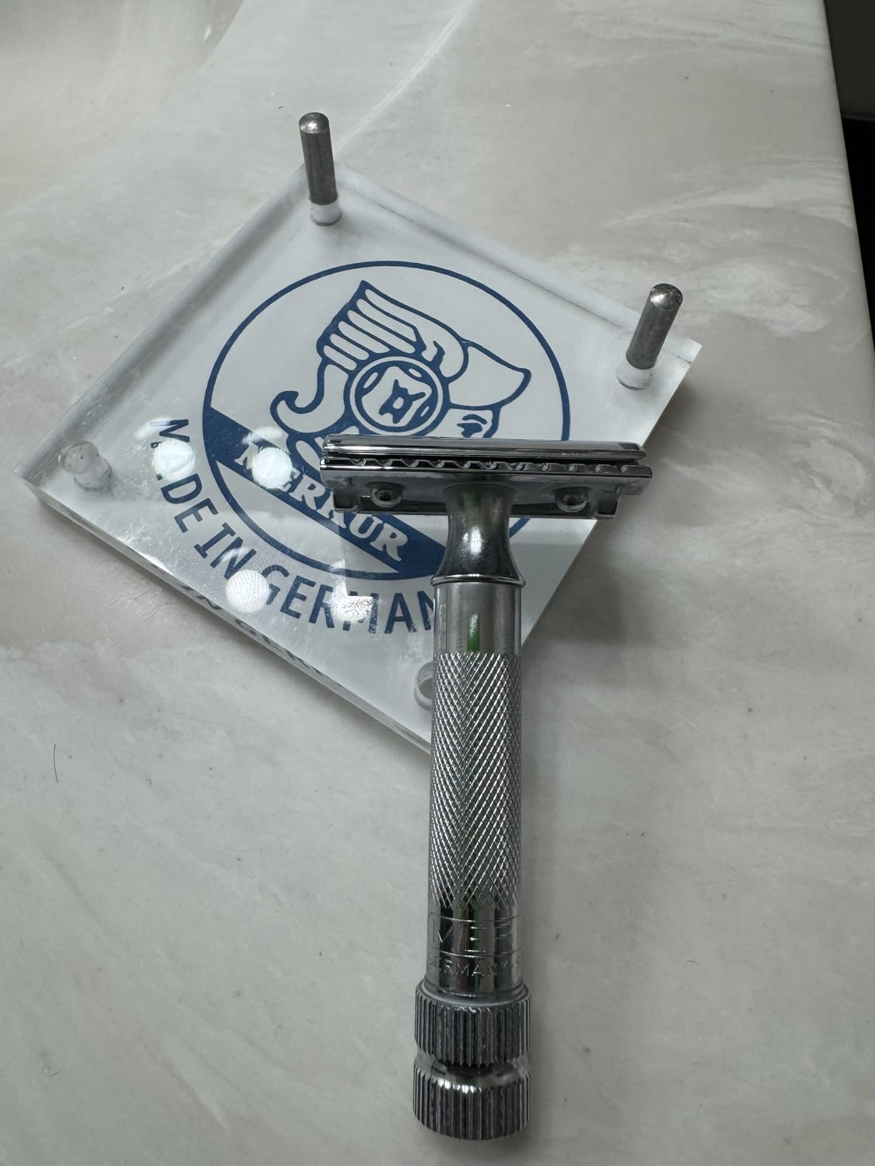 Merkur Mk34c Double Edge Razor with Heavy Duty Short Handle customer photo 2