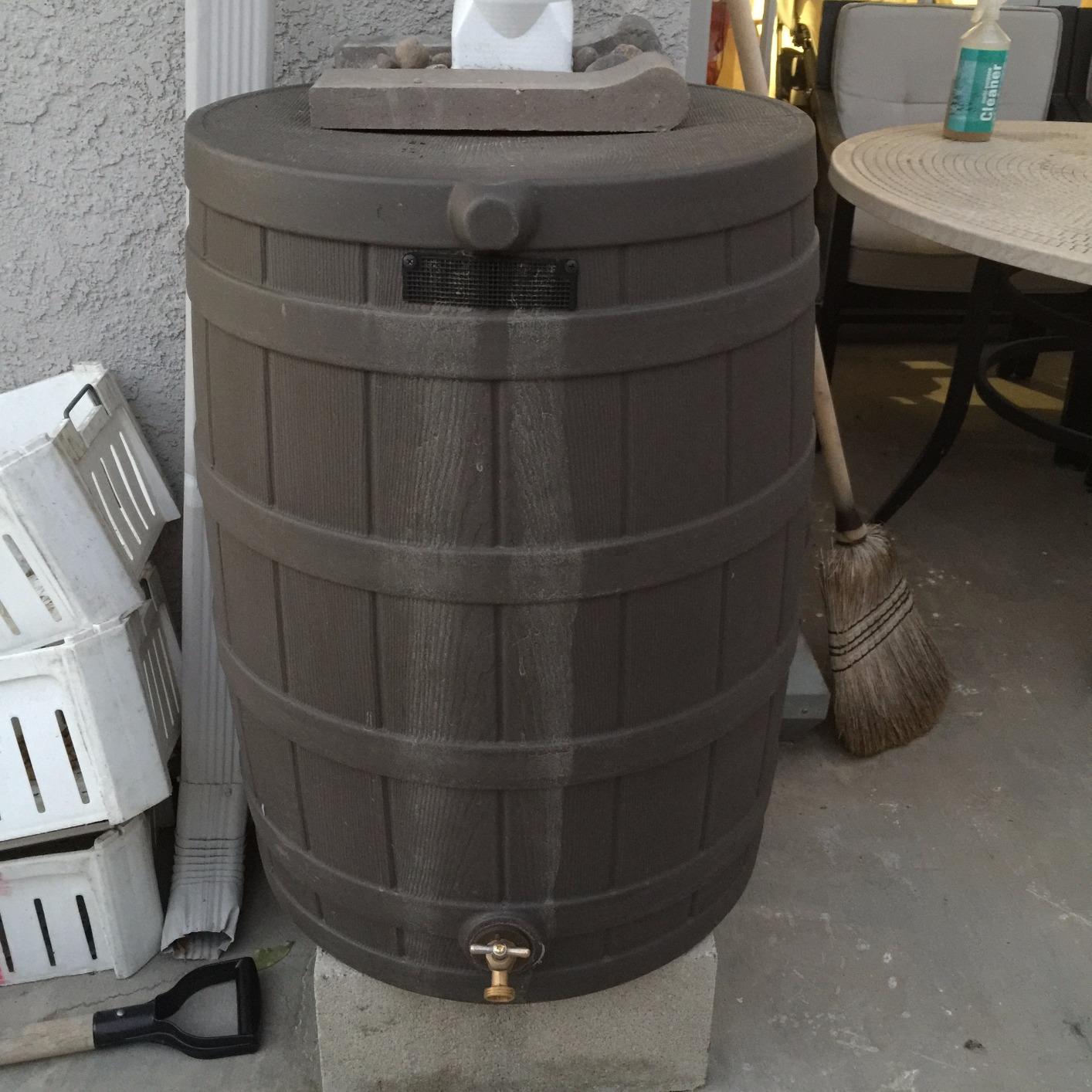 Good Ideas Rain Wizard Water Collection Barrel, 50 Gallon, Oak | Faux Wood Design - Plastic Outdoor Home Rain Barrel, Rainwater Storage Collector with Metal Spigot and Flat Back customer photo 1