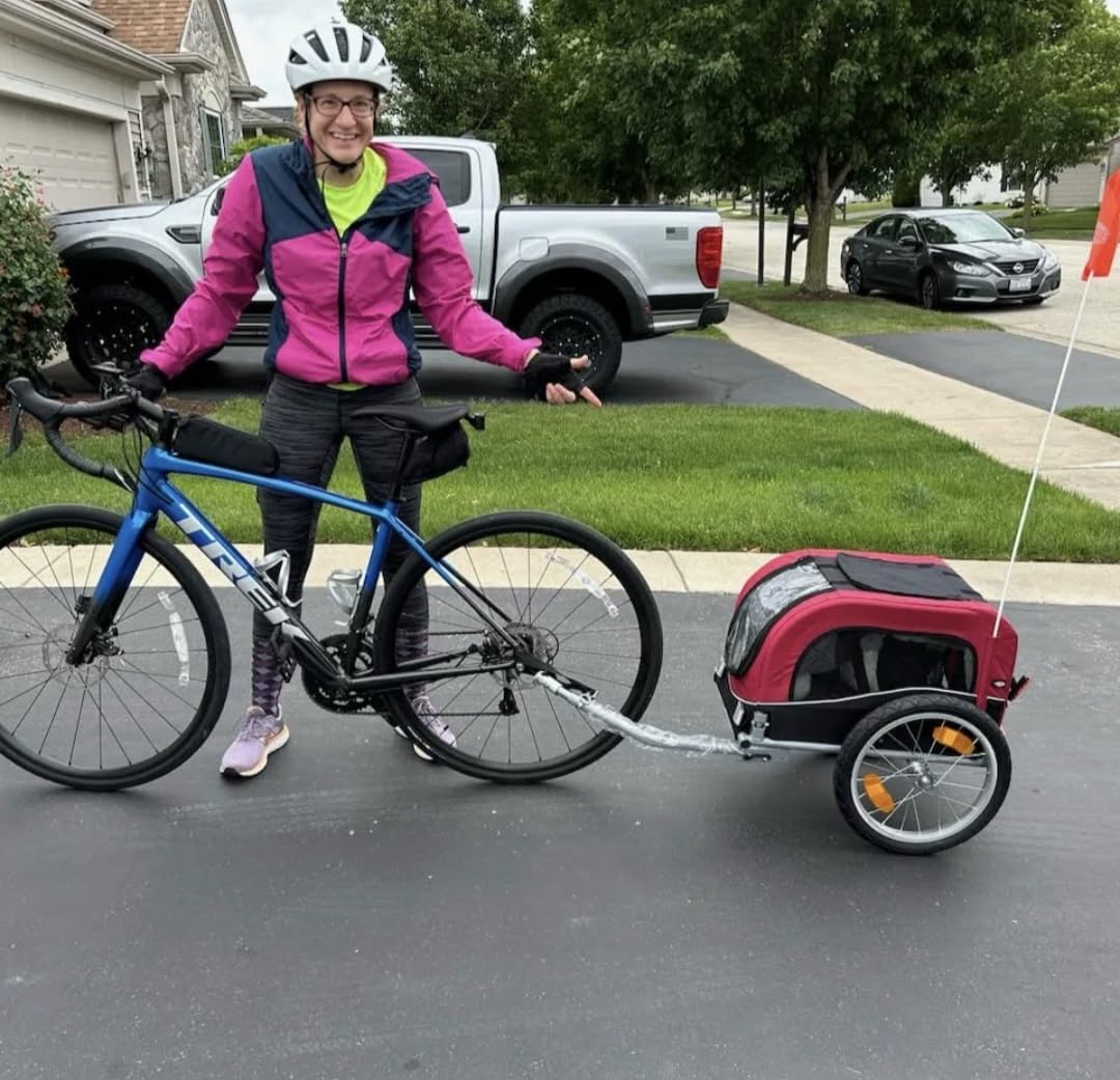 TRIXIE Dog Trailer for Bicycles, Dog Bike Trailer for Small Dogs up to 33 lbs, Quick Set-up and Fold Down, Red customer photo 1