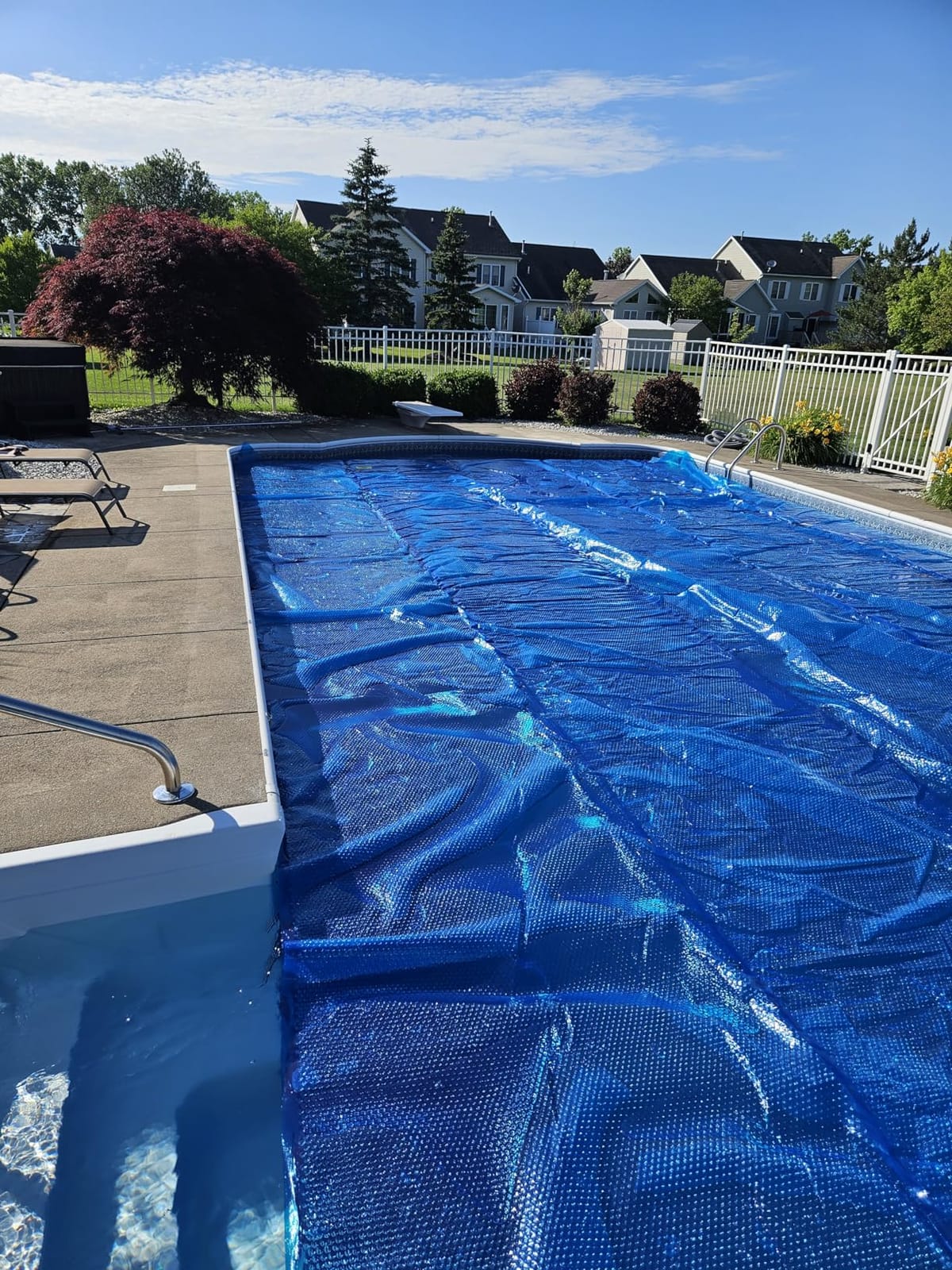 Blue Wave 16x32-ft Rectangle Solar Pool Cover 12-Mil Blue, Solar Cover for Above Ground Pool & Inground Pool, Thermal Bubble Blanket for Heat Retention & Reduced Evaporation customer photo 2