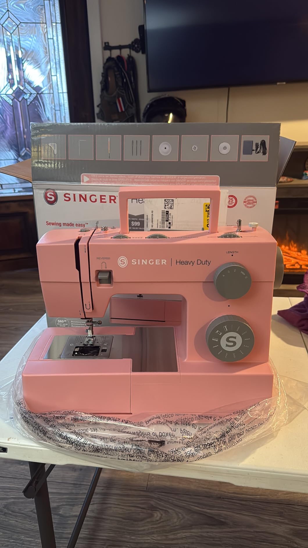 SINGER 4411 (Grey) High Speed Heavy Duty Sewing Machine with Accessories | 11 stitches deliver 69 applications, 50% more power for denim and canvas, metal frame, 4-step buttonhole, 1100 stitches/min customer photo 1