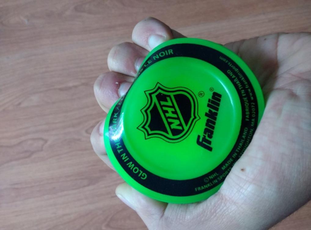 Franklin Sports NHL Street Hockey Puck customer photo 1