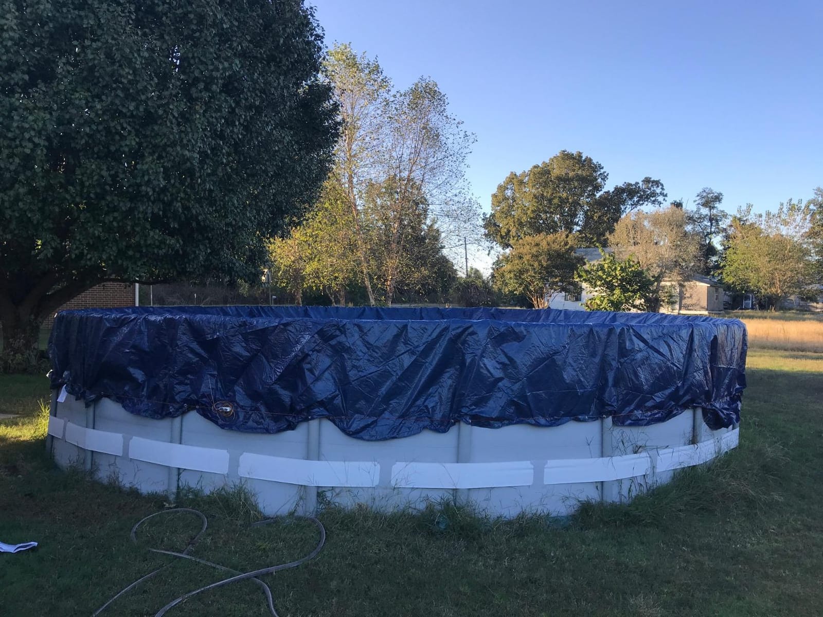 Robelle 28 ft Heavy Duty Super Winter Pool Cover for Above Ground Pools | Blue Above Ground Pool Cover, 4 ft Overlap (32ft Cover Size), Solid 8 x 8 Scrim, 2.36 oz/yd2, 10-Year Warranty, Style: 3528-4 customer photo 2