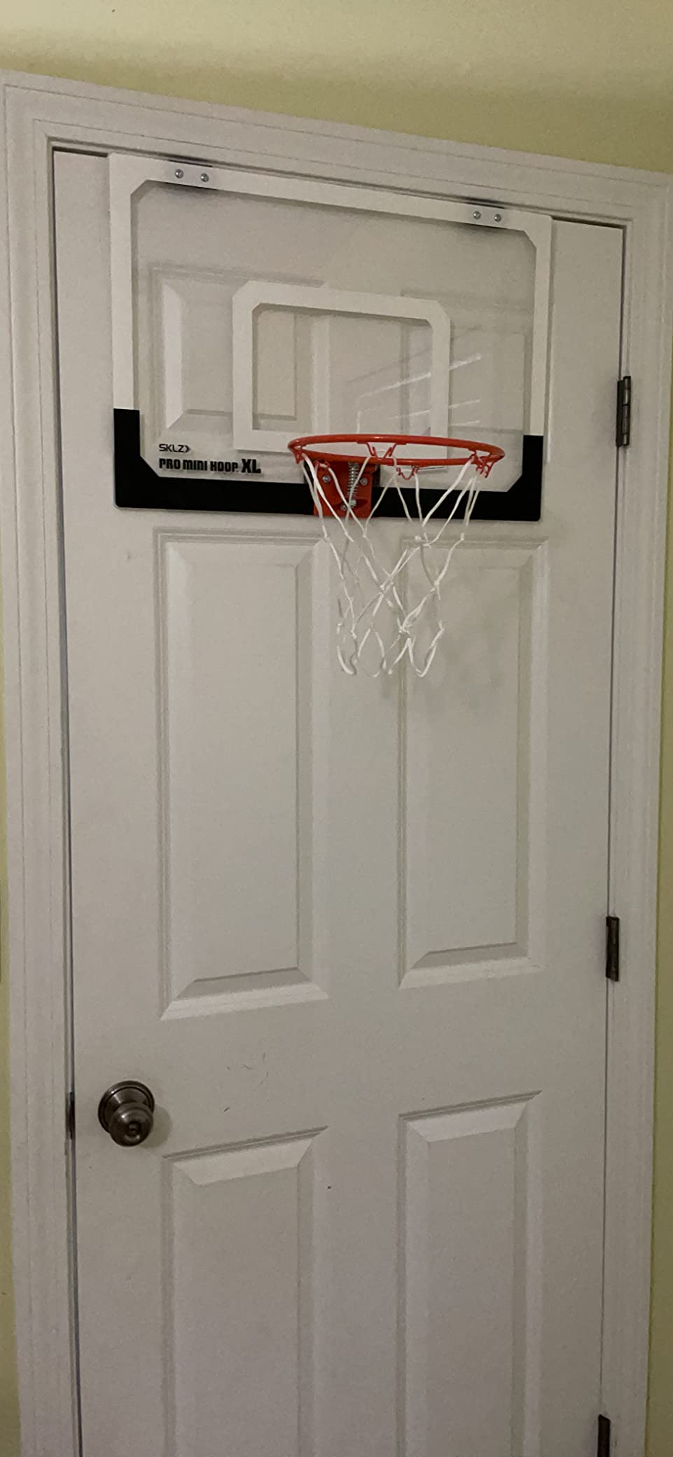 SKLZ Pro Mini Indoor Basketball Hoop with Ball, Over the Door, Shatter-Proof Backboard, Spring-Action Break-Away Steel Rim, Great for Home, Dorm Room, and Office customer photo 1