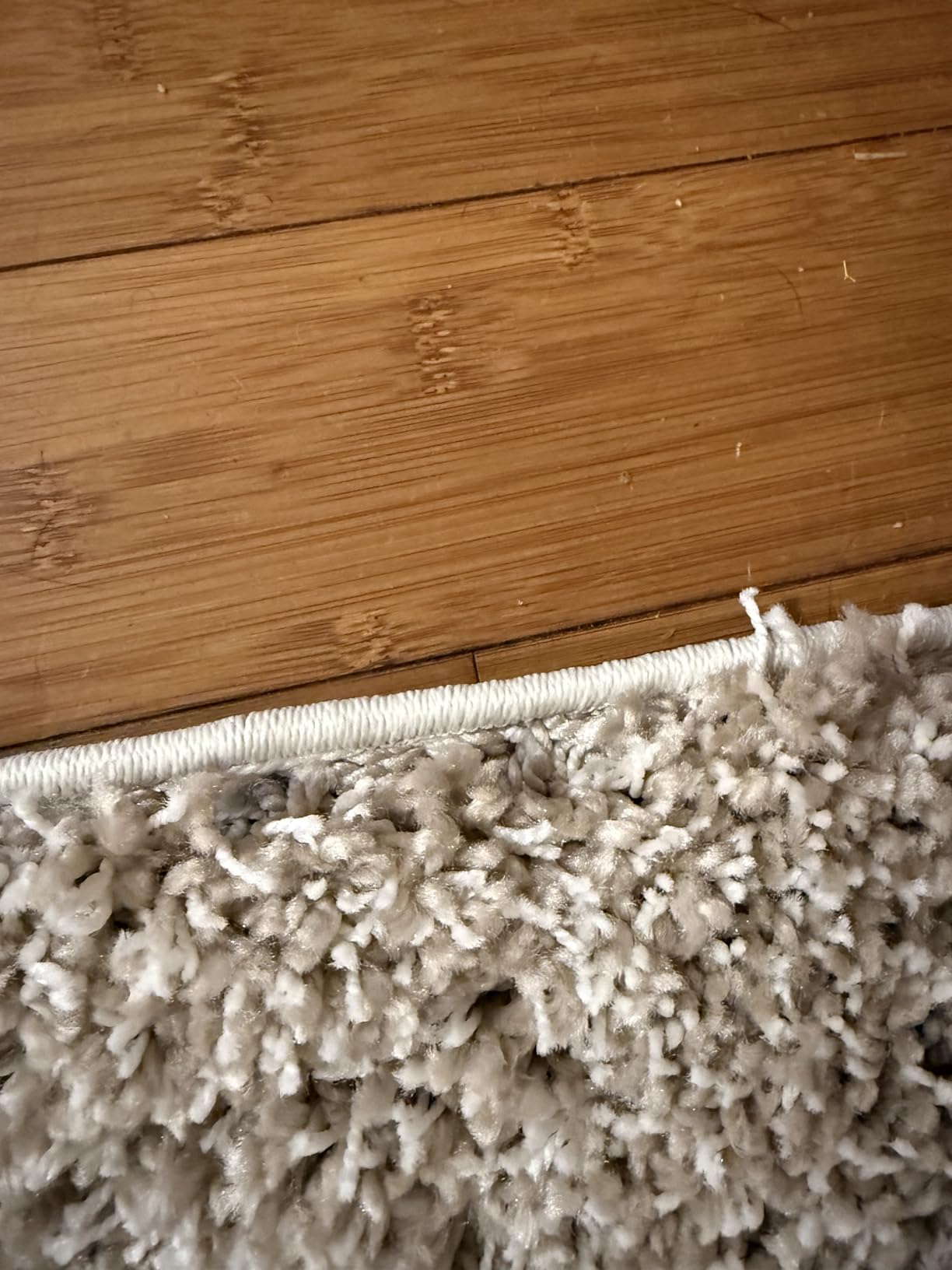 SAFAVIEH California Shag Collection Area Rug - 5'3' x 7'6', Beige, Non-Shedding & Easy to Clean, Ultra Plush Thick Pile, Ideal for Living Room, Bedroom, Dining Space (SG151-1313) customer photo 1