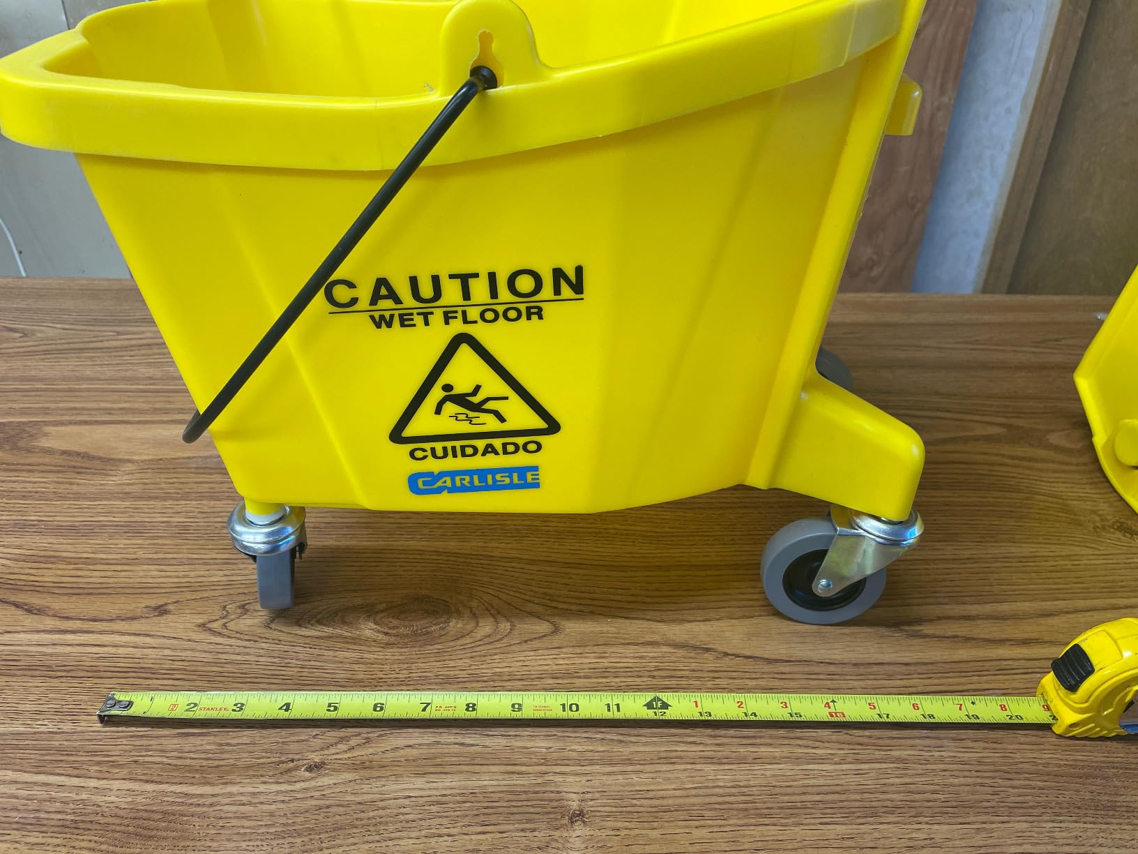 Carlisle FoodService Products 26 Qt Mop Bucket with Side Wringer, Yellow customer photo 1