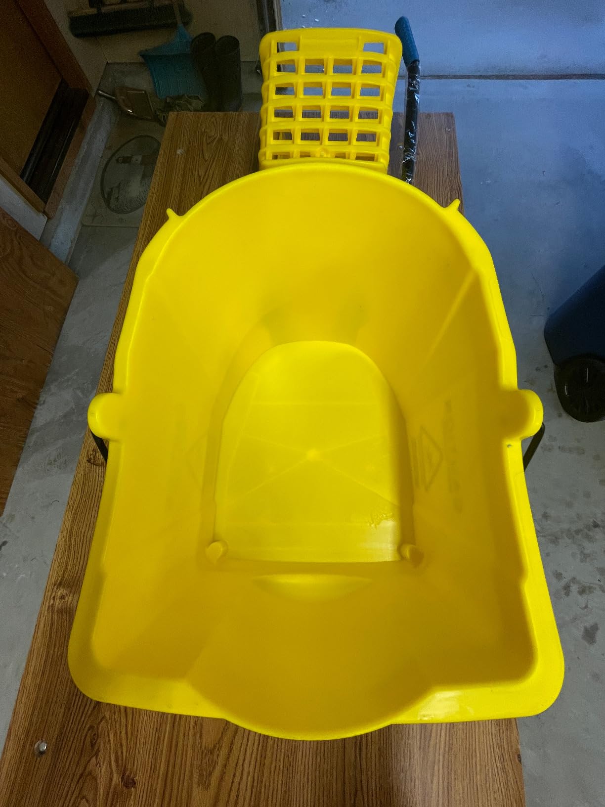 Carlisle FoodService Products 26 Qt Mop Bucket with Side Wringer, Yellow customer photo 2