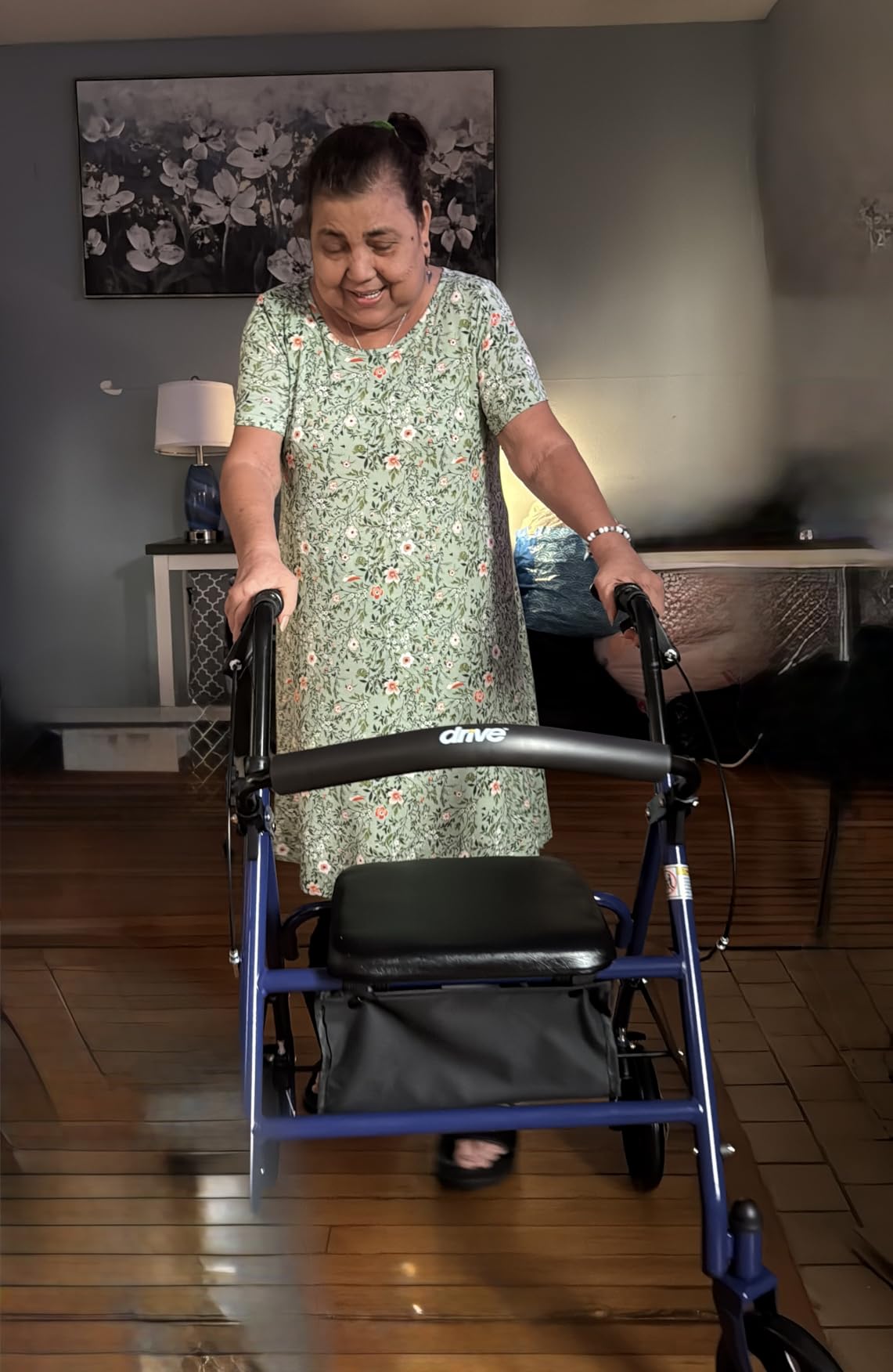 Drive Medical Rollator Walker with Seat, 7.5 Inch Wheels, Red customer photo 1
