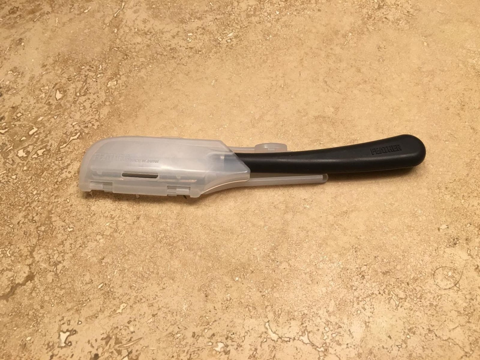 Feather Artist Club Black SS Straight Razor - Straight Razor for Single Straight Edge Barber Razor Blades - Professional Shaving Razor for Men - Made in Japan customer photo 2