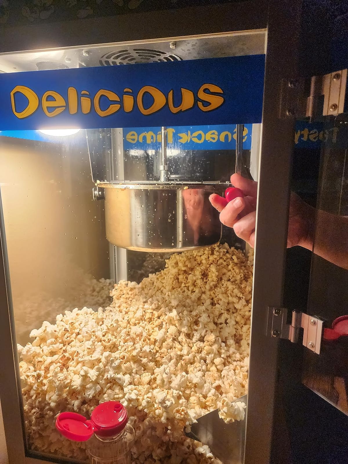 Great Northern Popcorn Company 6210 Pop Heaven Commercial Quality Popcorn Popper Machine, 12 Ounce, Blue customer photo 1