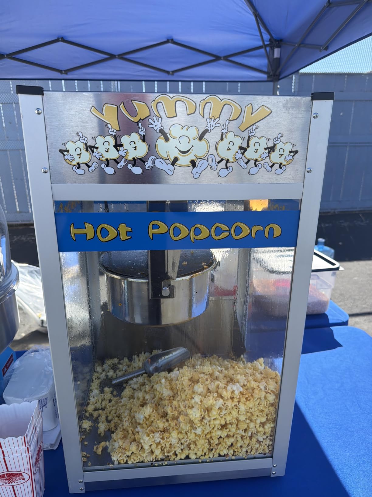 Great Northern Popcorn Company 6210 Pop Heaven Commercial Quality Popcorn Popper Machine, 12 Ounce, Blue customer photo 2