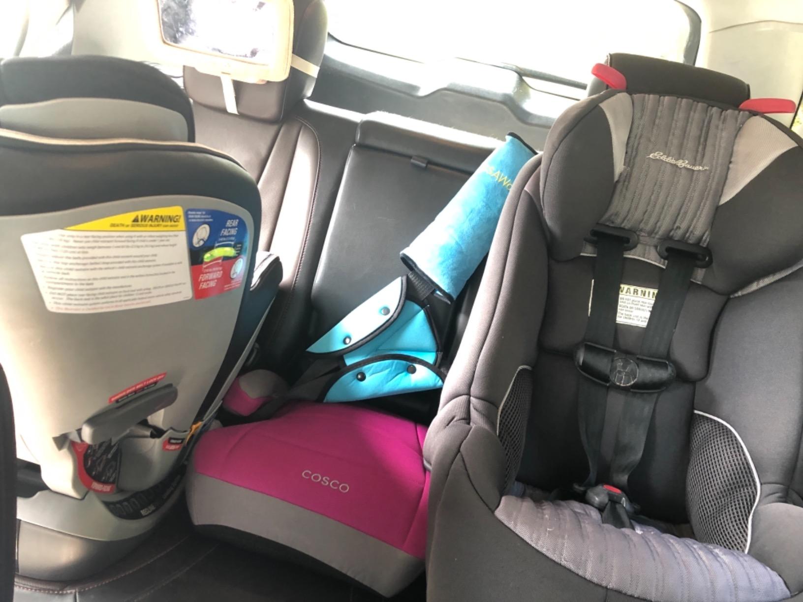 Cosco Topside Backless Booster Car Seat, Lightweight Booster Seats for Cars 40-100 lbs, Leo customer photo 1