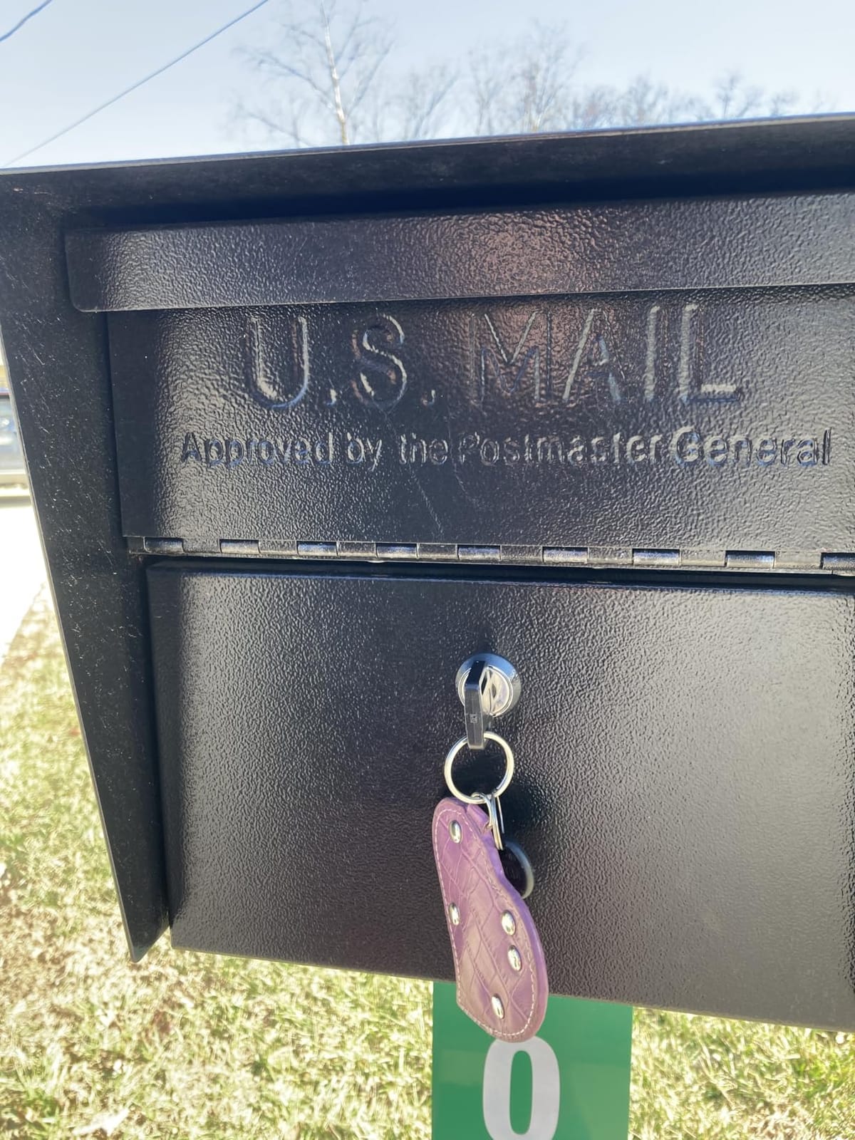 Mail Boss Mail Manager Modern Locking Post Mount Mailbox, USPS Approved | Mail Boss 7506 Mail Manager Curbside Locking Security Mailbox, Black, Large customer photo 1