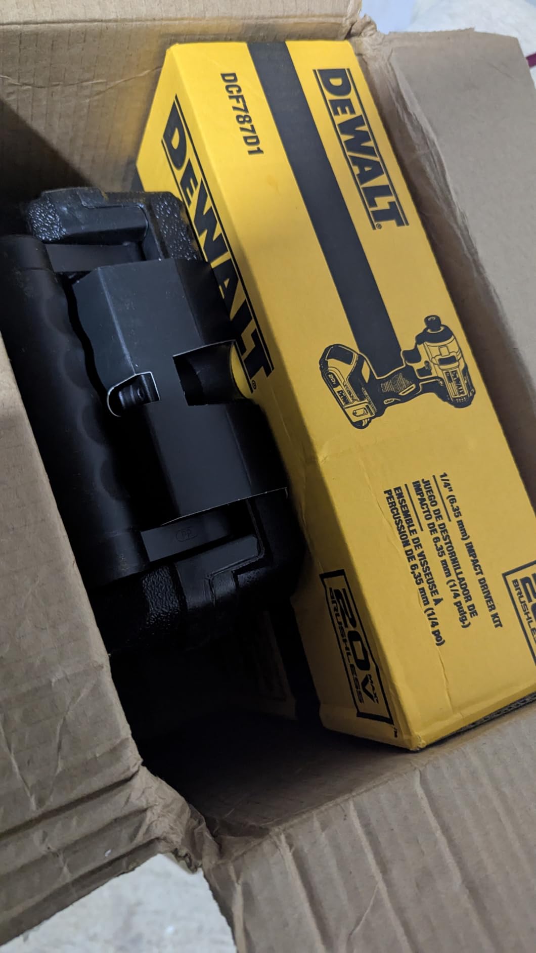 DEWALT Line Laser, Self-Leveling, Cross Line, Red Beam (DW088K) customer photo 1