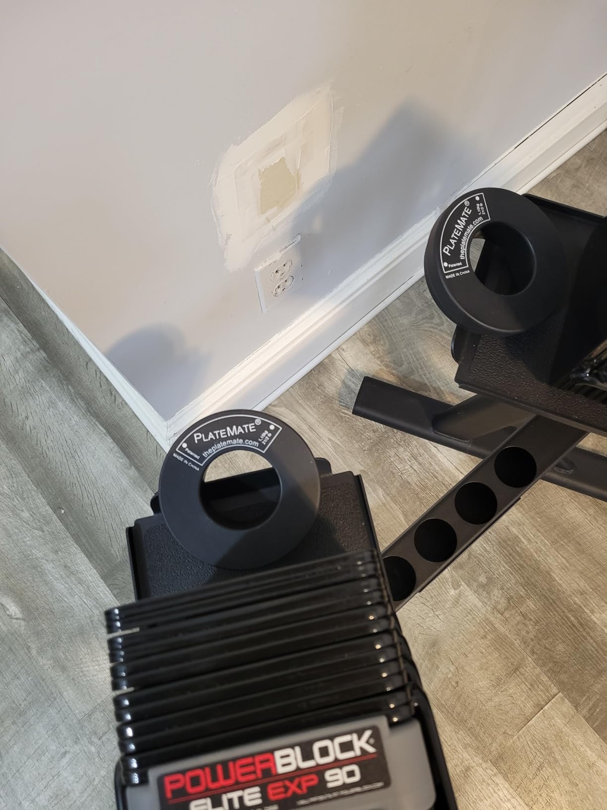 PowerBlock Elite EXP Adjustable Dumbbells, Sold in Pairs, Stage 1, 5-50 lb. | Expandable to 90 lbs per hand with Stage 2 and 3 kits which are sold separately customer photo 2