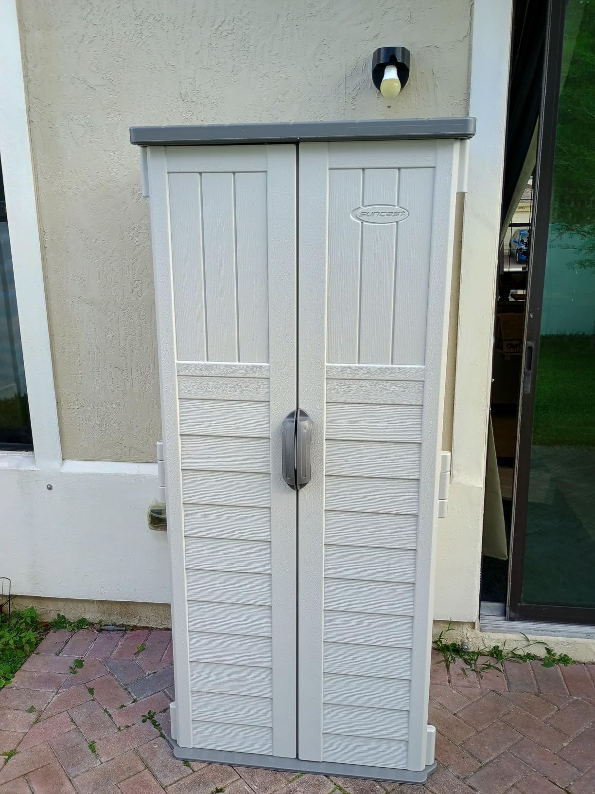 Suncast Vertical Outdoor Storage Shed with All-Weather Construction, Vanilla customer photo 2