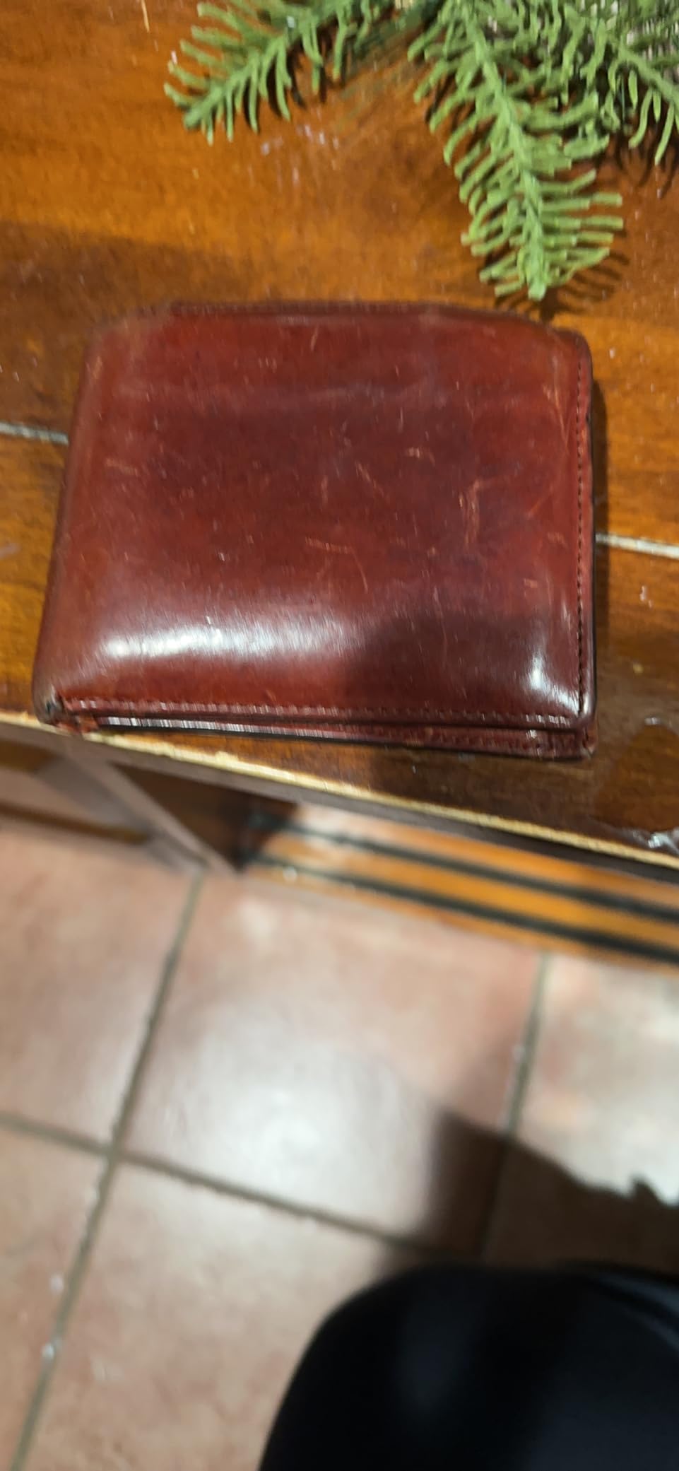 Bosca Men's Old Leather Bifold Wallet with ID Window and Card Slots - Italian Leather, Durable and Stylish - Amber Brown customer photo 1
