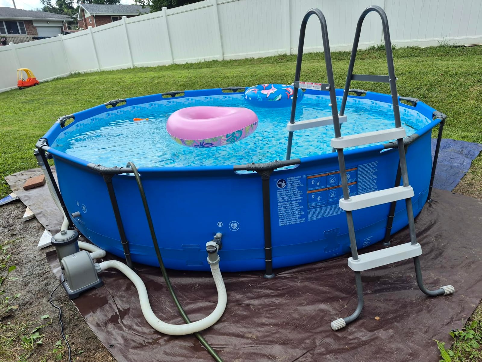 Bestway Steel Pro MAX 15' x 48 Above Ground Swimming Pool - Round Durable Metal Frame Pool, Puncture-Resistant Liner, No-Tool Setup customer photo 2