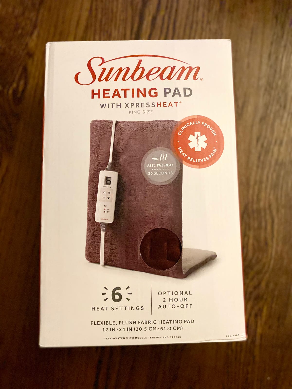 Sunbeam XL Back Neck and Shoulder Heat Therapy 12 x 24 with Auto Shut Off 6 Settings Machine-Washable Comfortable Microplush Fabric - Burgundy customer photo 2