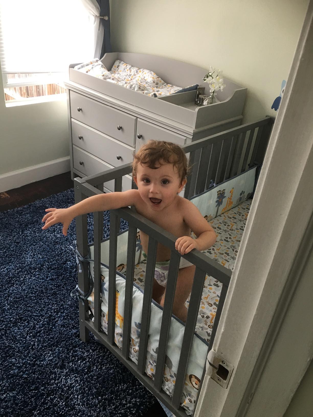 DaVinci Union 4-in-1 Convertible Baby Crib, GREENGUARD Certified, Espresso | Crib Convertible to Toddler Bed, Daybed & Full-Size Bed - 4 Adjustable Mattress Heights - Conversion Kits Sold Separately customer photo 2