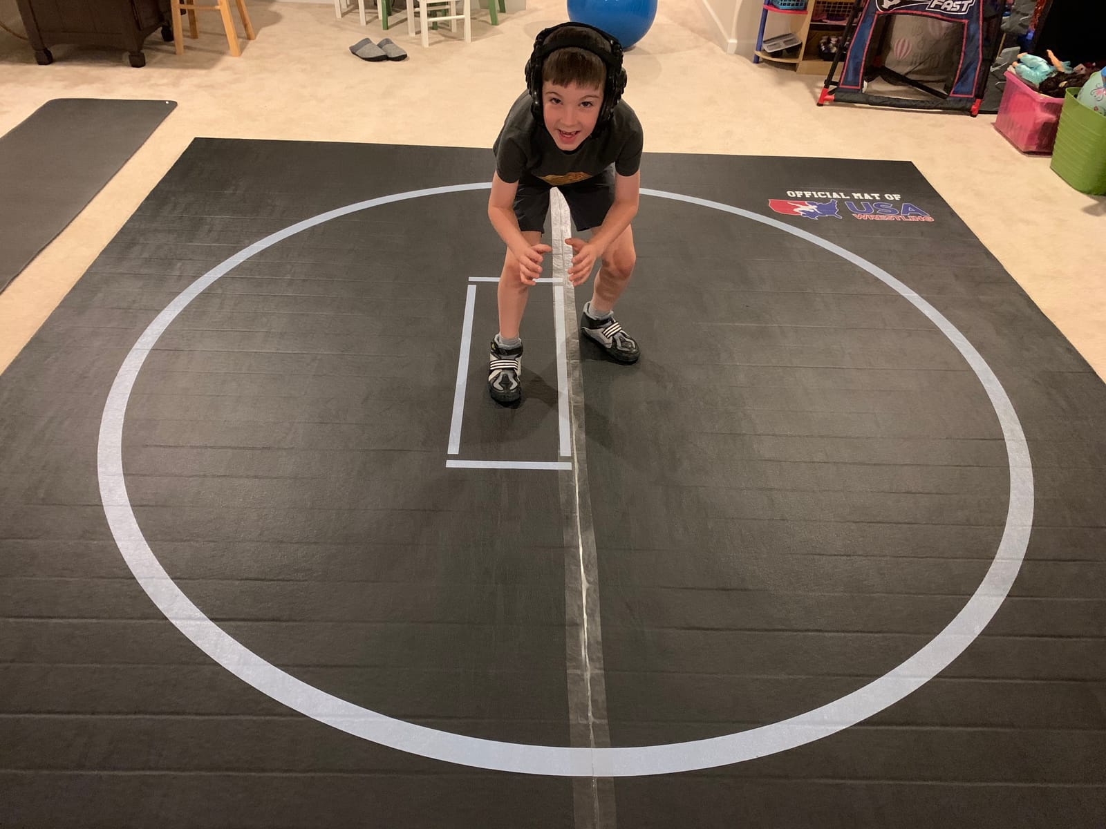 Dollamur Wrestling Mat for Home,10'x10', Circle, Start Marks-Made in USA | Premium Home Wrestling Mats. Portable, Non-Slip Surface, Shock Absorbing Foam, Pro-Grade Performance. customer photo 1