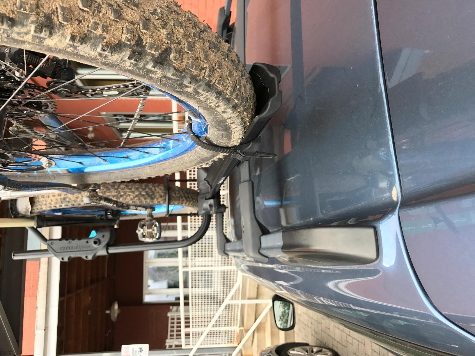 RockyMounts Tomahawk upright roof bike rack customer photo 1