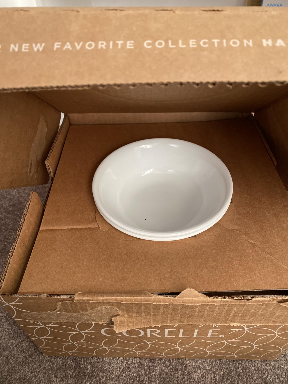 Corelle Vitrelle 18-Piece Service for 6 Dinnerware Set Triple Layer Glass and Chip Resistant, Lightweight Round Plates and Bowls Set, Winter Frost White customer photo 2