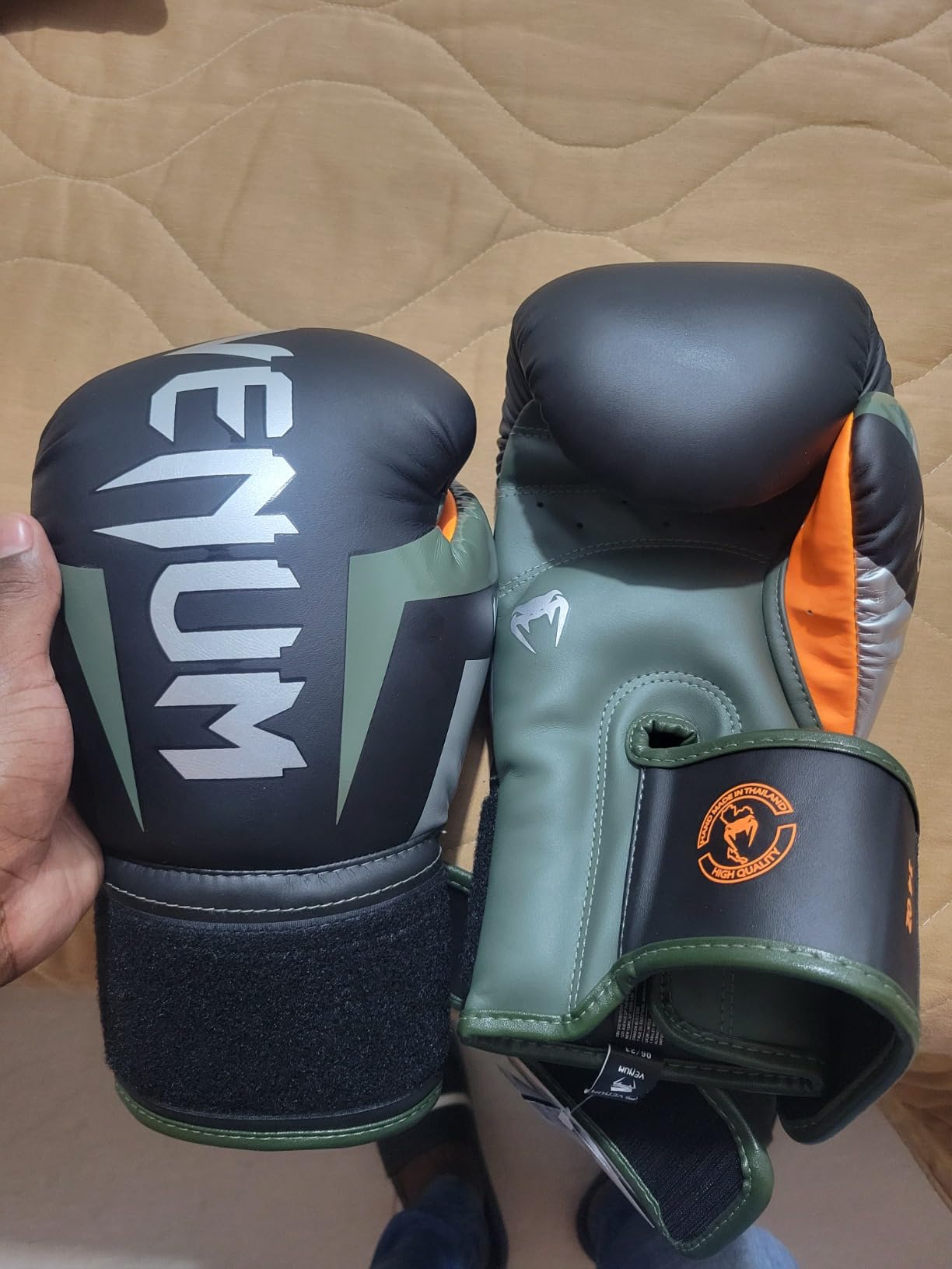 Venum Elite Boxing Gloves customer photo 2
